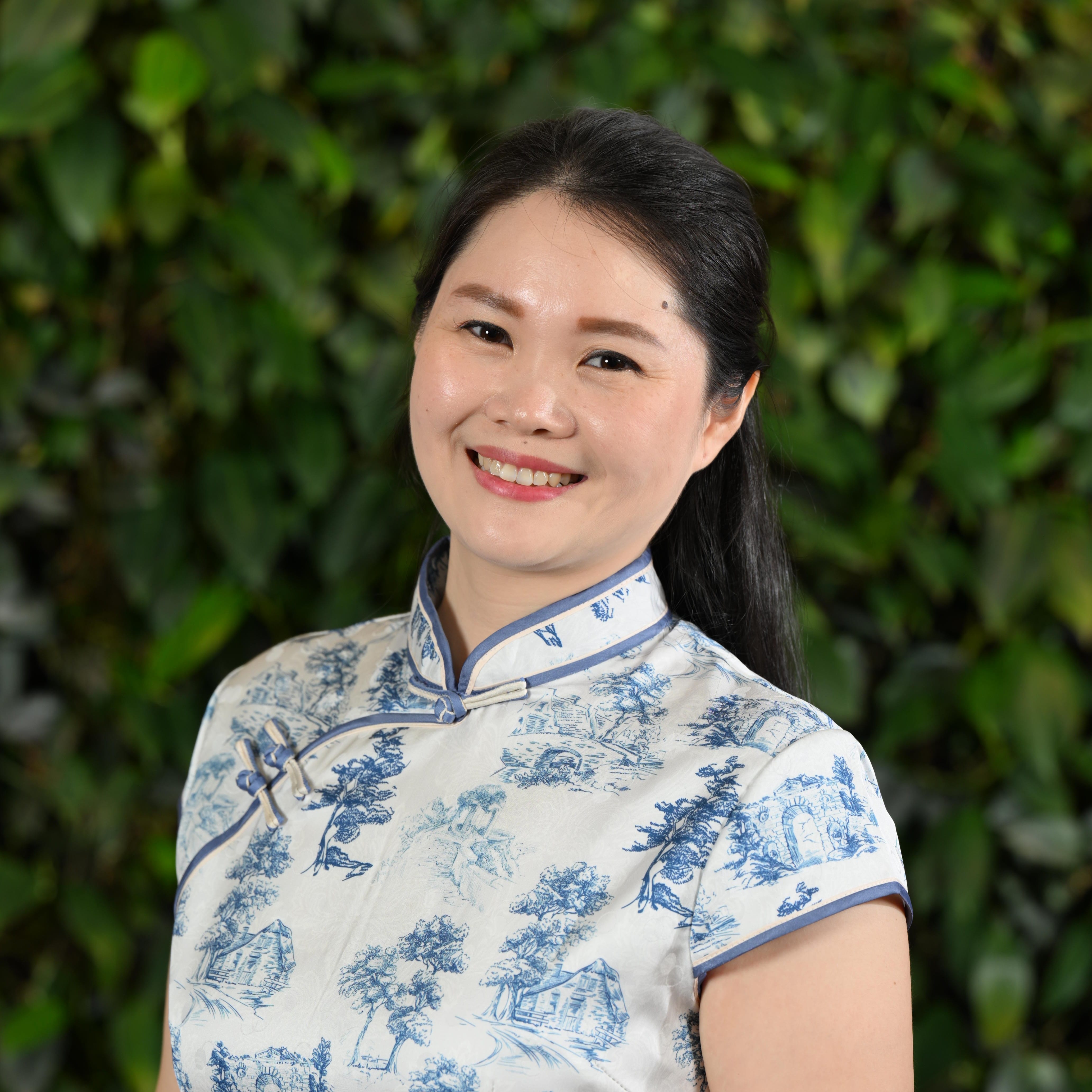 Mdm Zhou Yitong